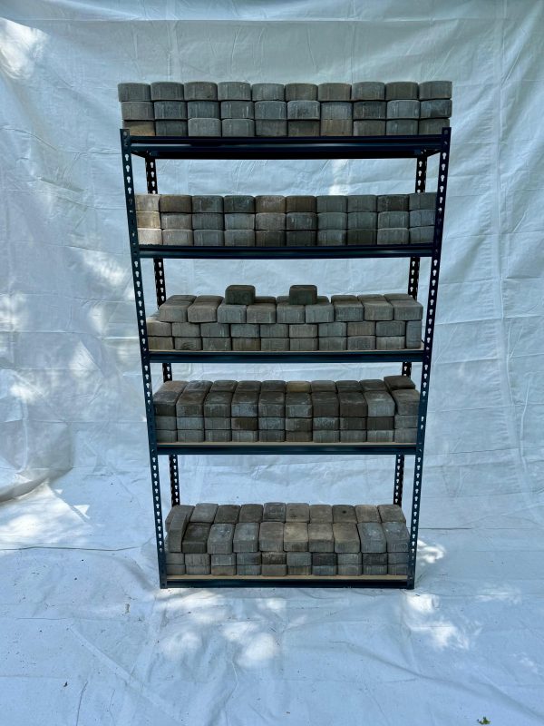 Krāsots tērauda plaukts