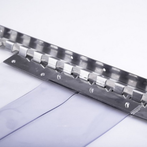 PVC aizkaru stiprinājuma ķemme