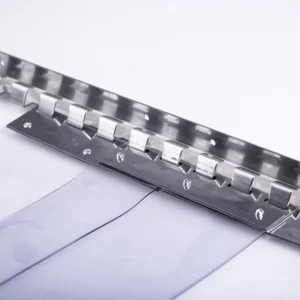 PVC aizkaru stiprinājuma ķemme
