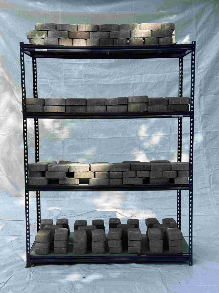 Izturīgi noliktavu plaukti